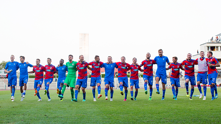 Střídající Řezníček s Hořavou řídili obrat na Dukle, Viktoria vyhrála 3:1